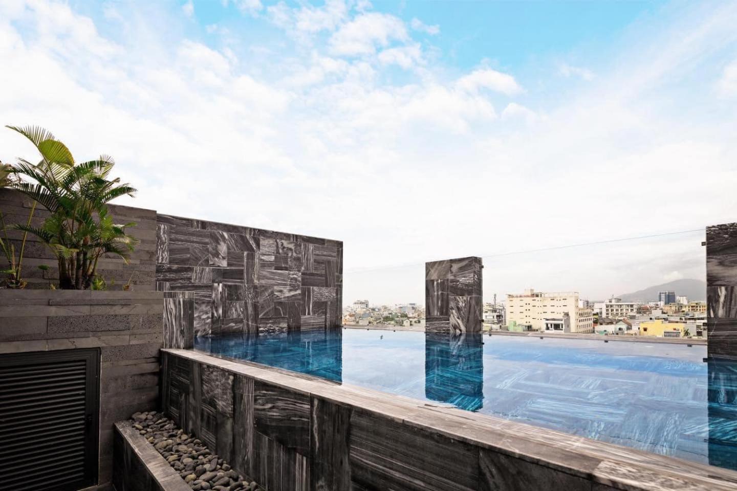 Hoang Thinh Hotel & Apartment Danang Eksteriør billede